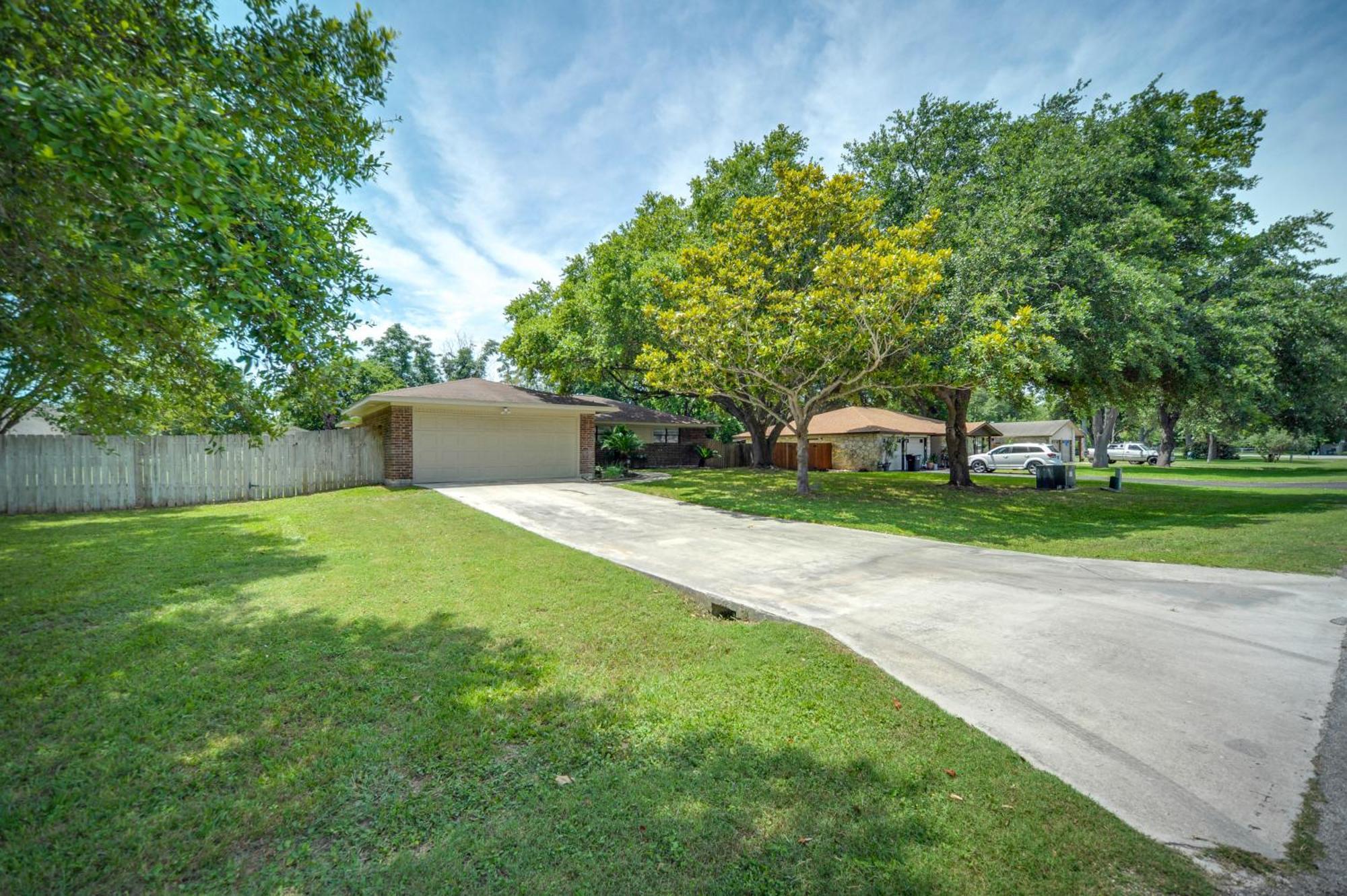 Mcqueeney Vacation Rental About 10 Mi To New Braunfels Exterior photo
